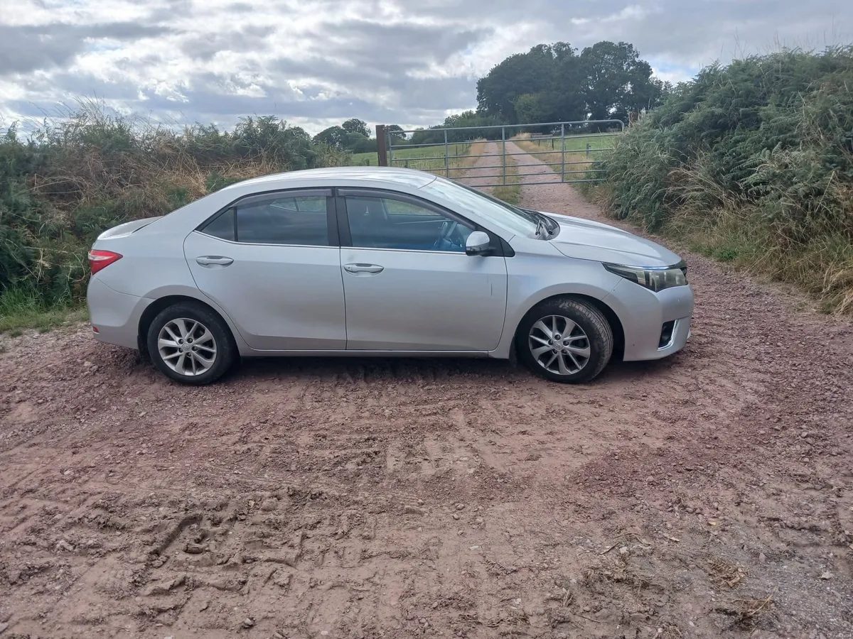 Toyota Corolla 2014 - Image 5