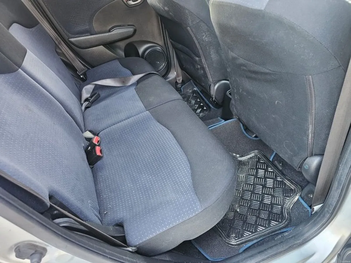 2009 Honda Fit Automatic Nct 08/27 Tax 09/26 - Image 6