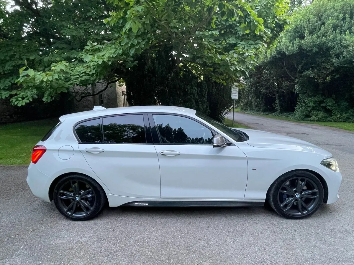 BMW M140i Shadow Edition (2018) - Image 4