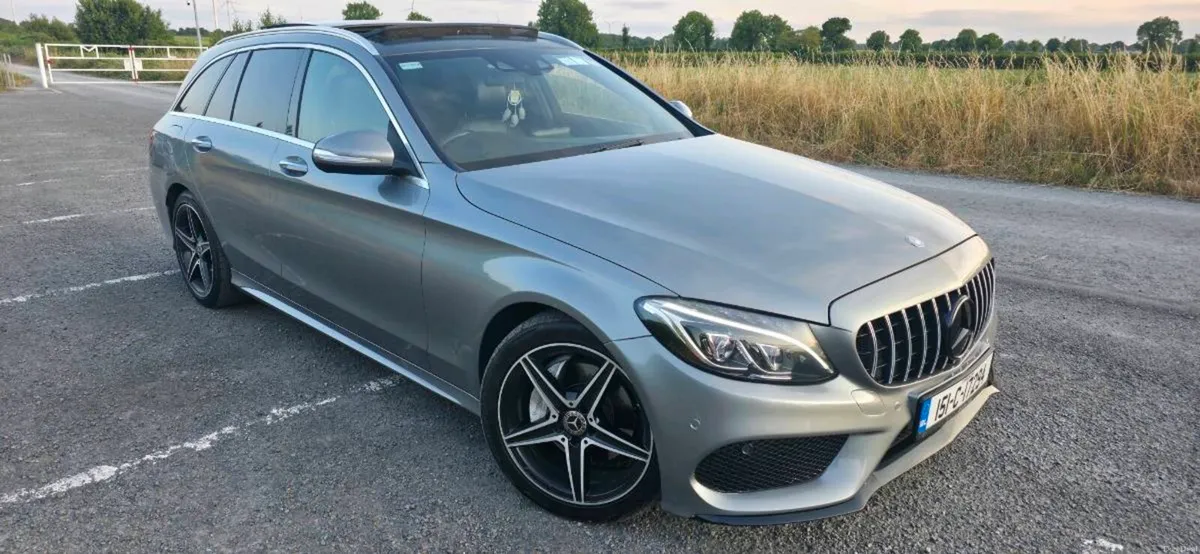 Car - Image 1