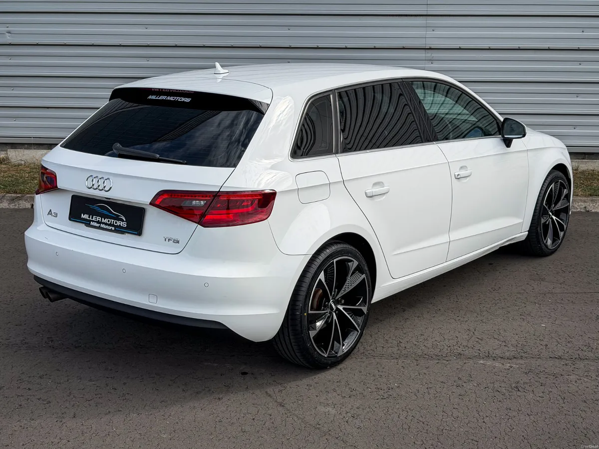 Audi A3 162 1.4 Auto (Apple Car Play) NCT 05/28 - Image 6