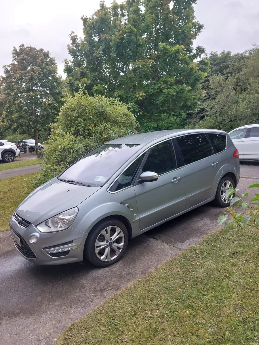 Ford S Max Titanium - Image 3