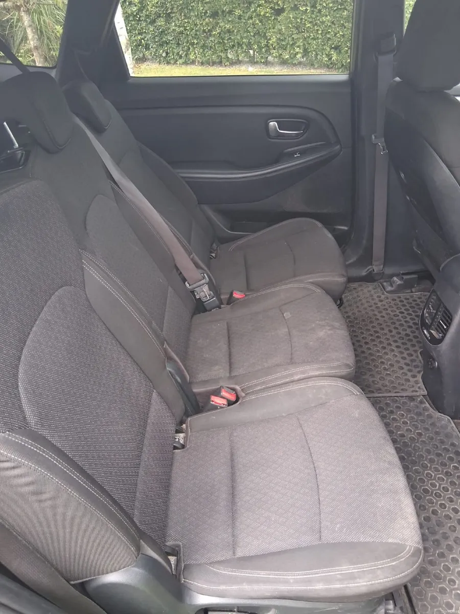 Kia Carens 2018 7 seater - Image 2