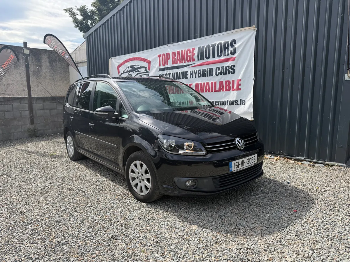 Volkswagen Touran 2015 - Image 1
