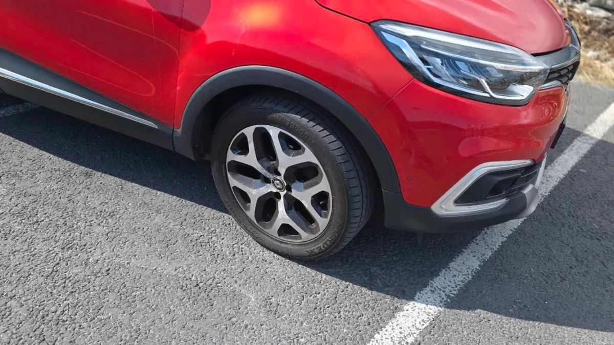 Renault Captur 2018, diesel automatic top spec - Image 6