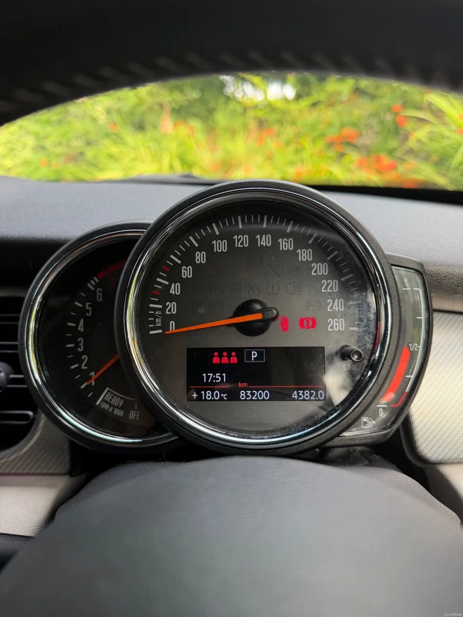 Mini Cooper 2022 - Image 3