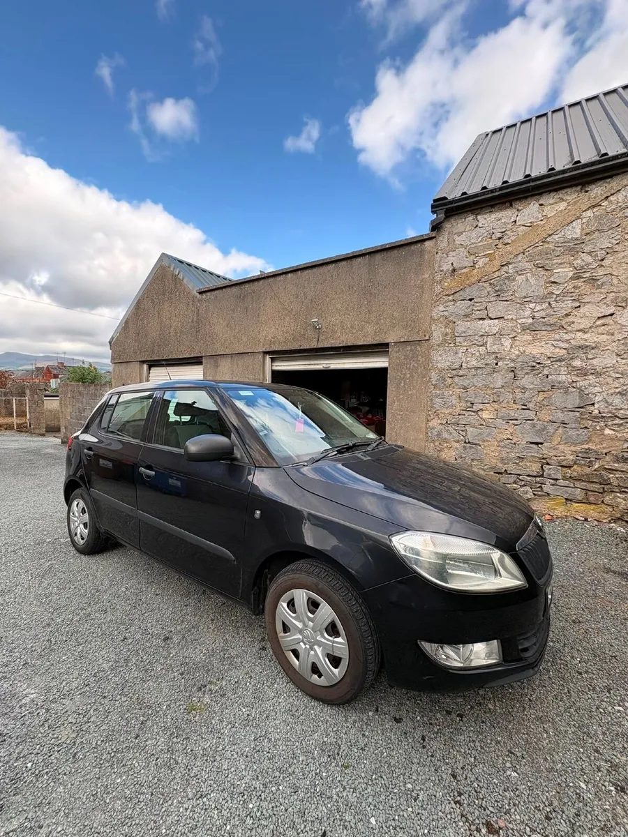 Skoda Fabia 2015 - Image 4