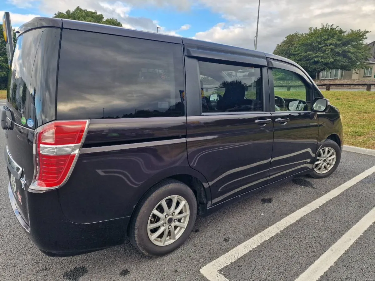 2013 Honda Stepwagon 2.0L Automatic 105k km 8seats - Image 2