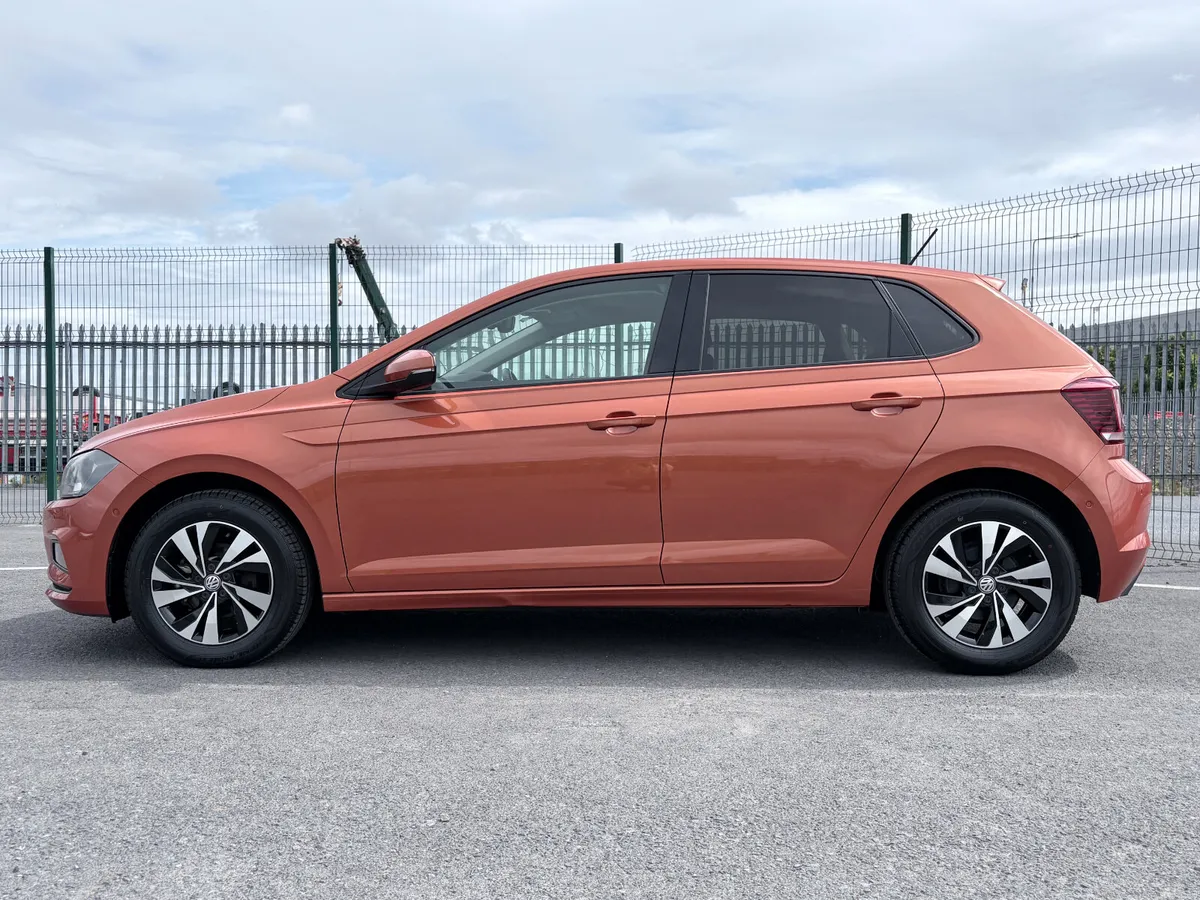 2019 VW Polo Comfortline Automatic – 68,000 km - Image 3