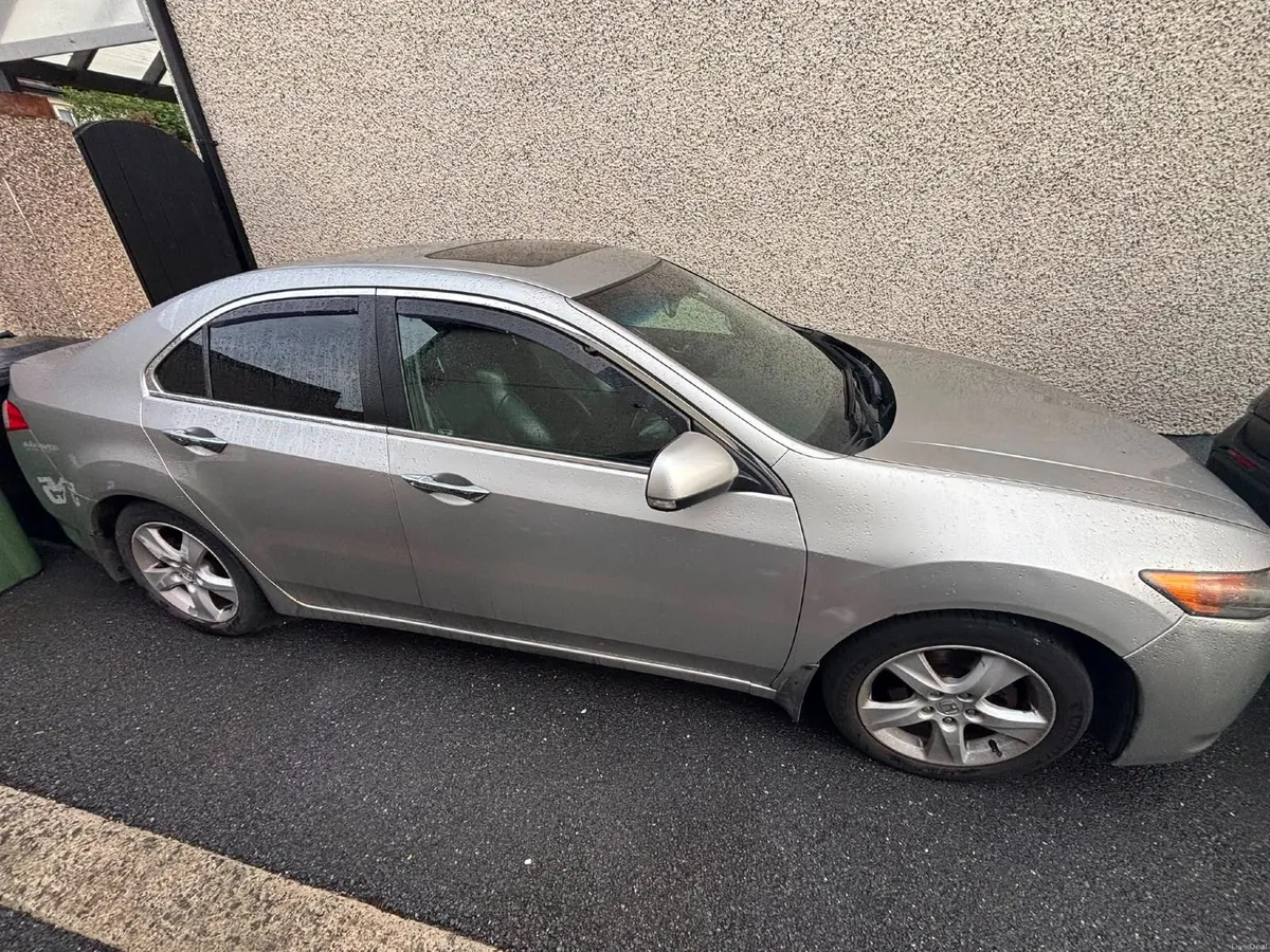 Honda Accord 2.2 Diesel Automatic - Image 3