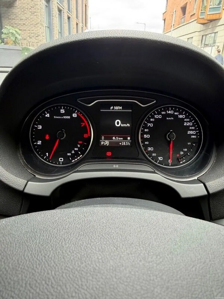 2015 Audi A3 - Image 4