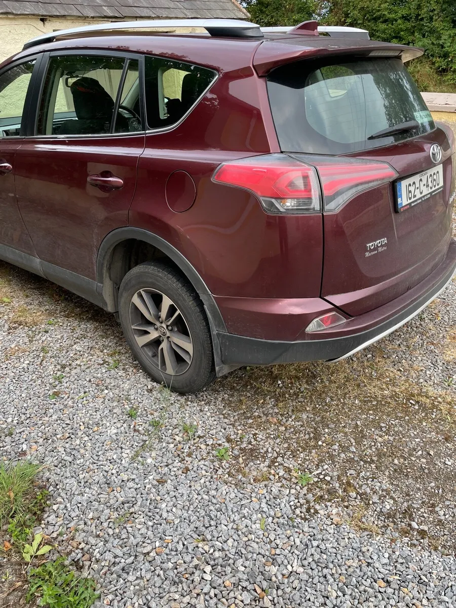 Toyota RAV4 2016 - Image 3