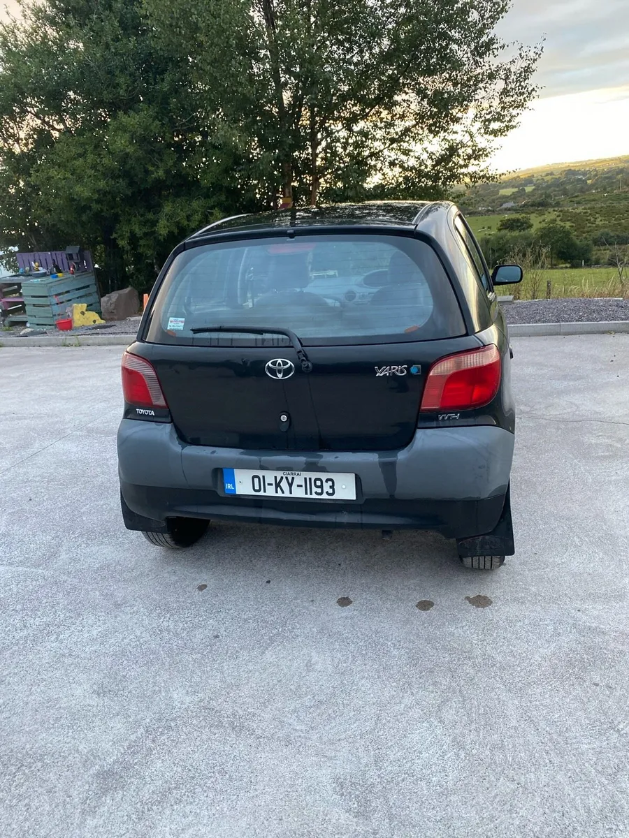 Toyota Yaris - Image 4