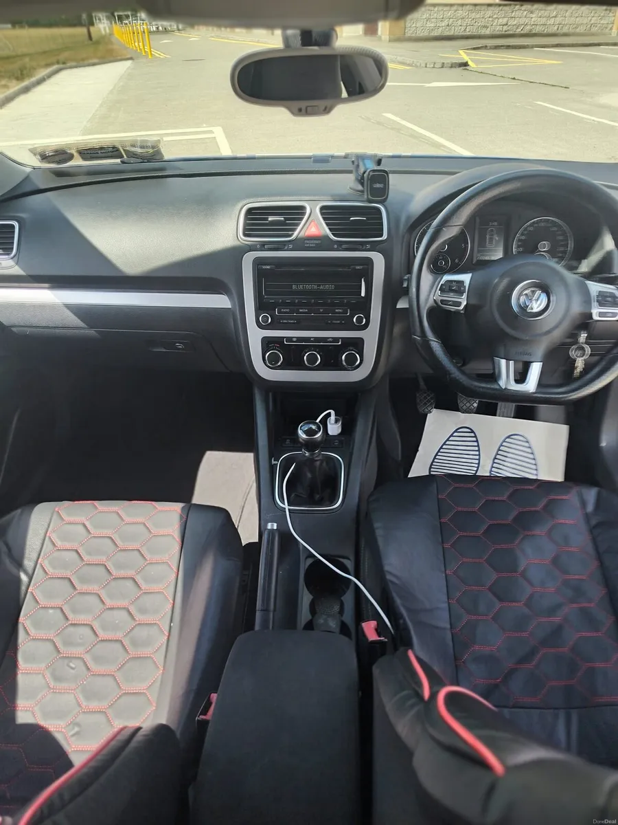 volkswagen scirocco - Image 5