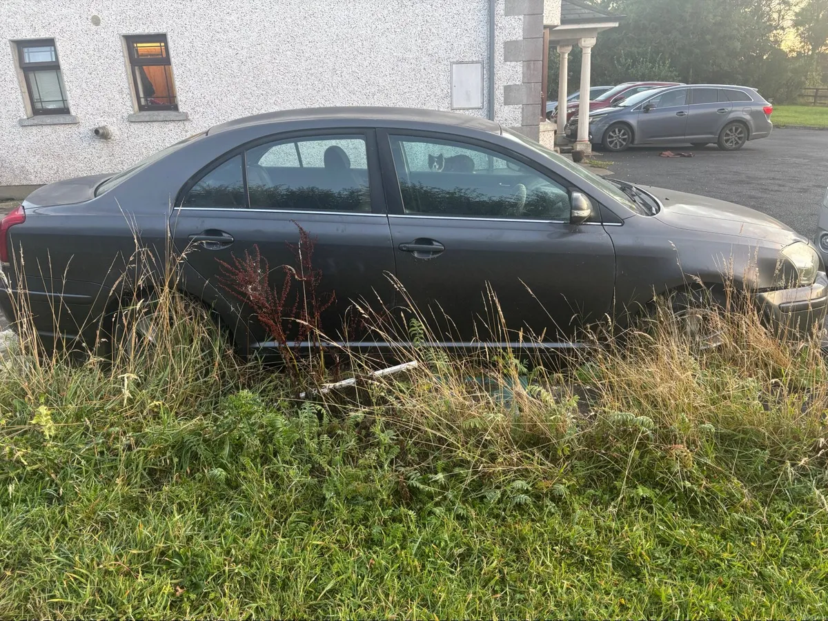 Toyota Avensis 2007 - Image 4