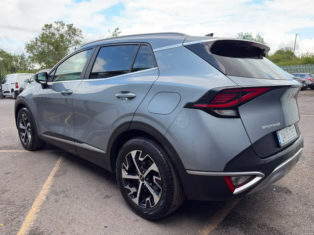 🔥 KIA SPORTAGE 2024 | 1.6 DIESEL | 24,000 MILES? - Image 4