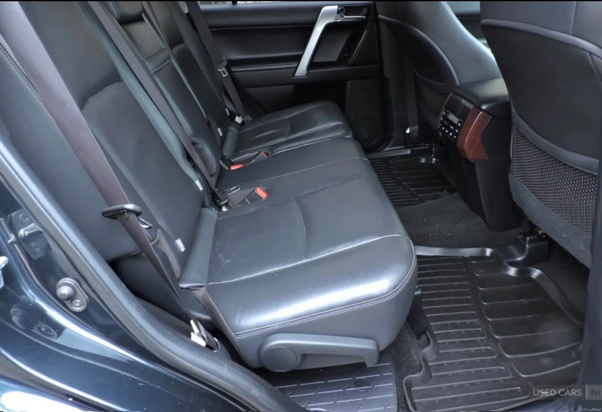 2015 Toyota Landcruiser ICON 3L AUTO No VAT - Image 6