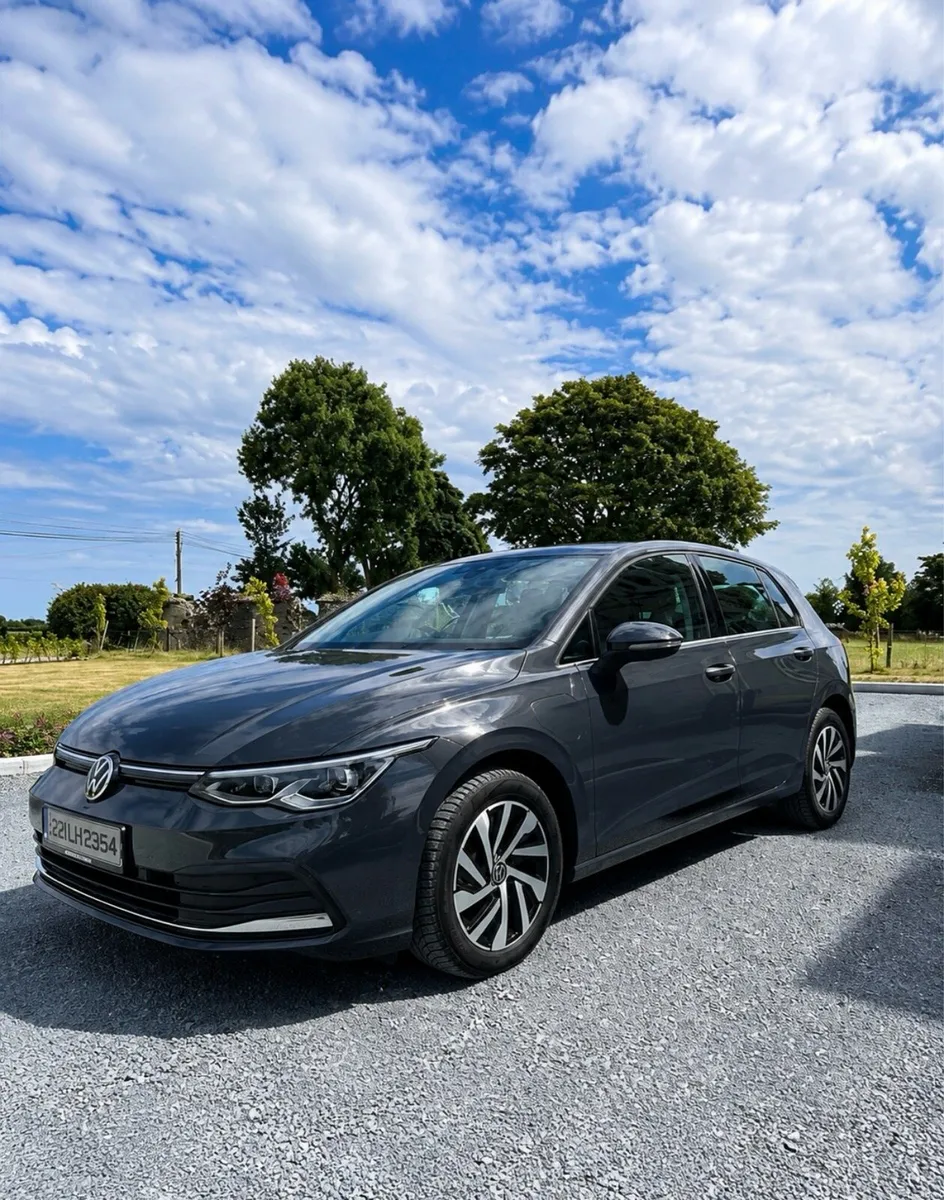 Volkswagen Golf 1.4 TSI Style eHybrid DSG - Image 3