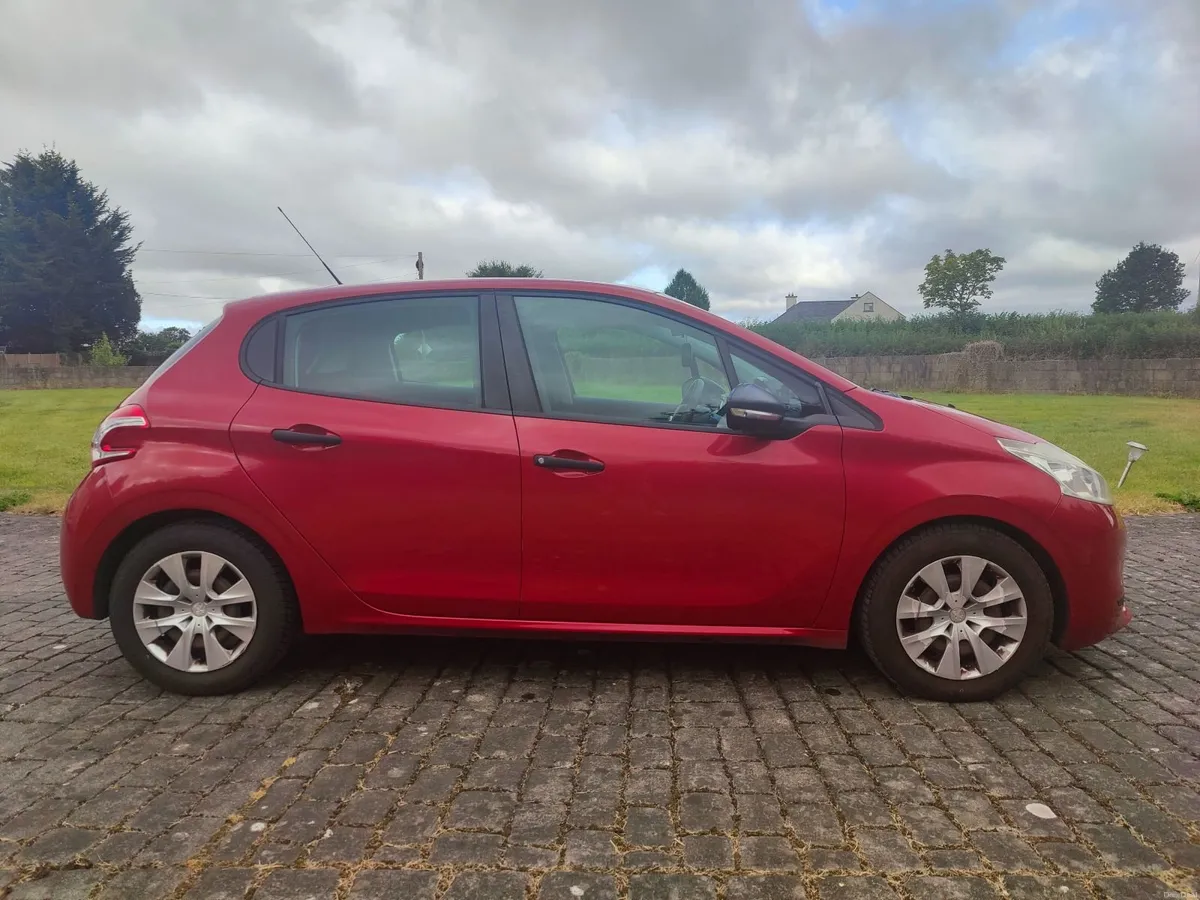 2013 Peugeot 208 | 1.4 Diesel | 155,000km | - Image 3