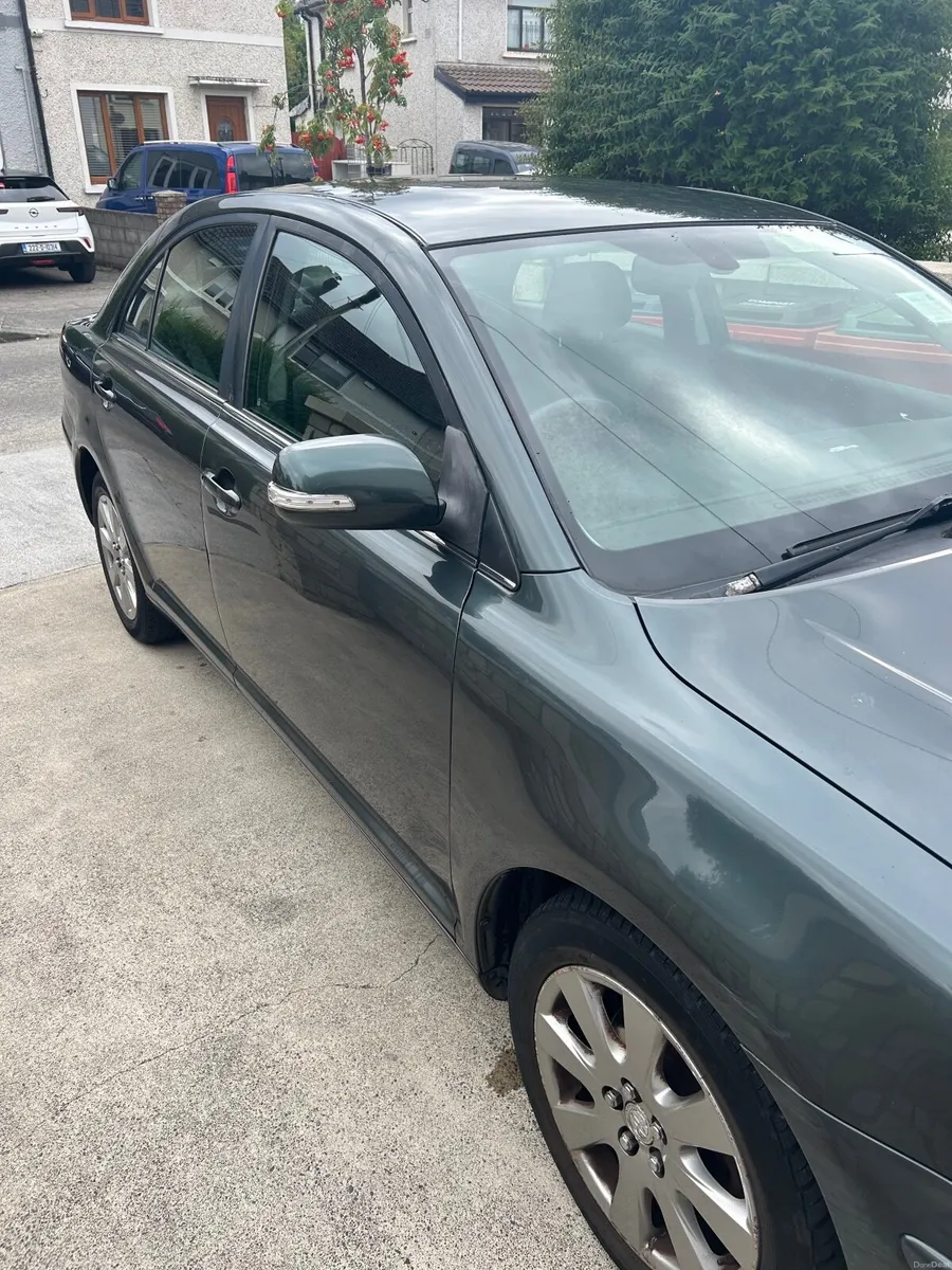 Toyota Avensis 2009 - Image 5