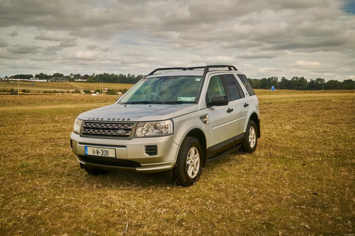 Land Rover Freelander 2011 - Image 1