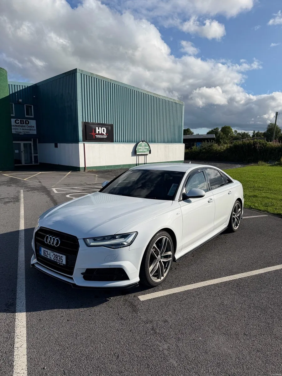 Audi A6  S-Line Black Edition - Image 4