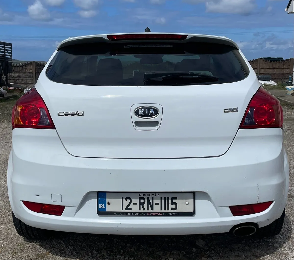 2012 Kia PRO CEED - Image 2
