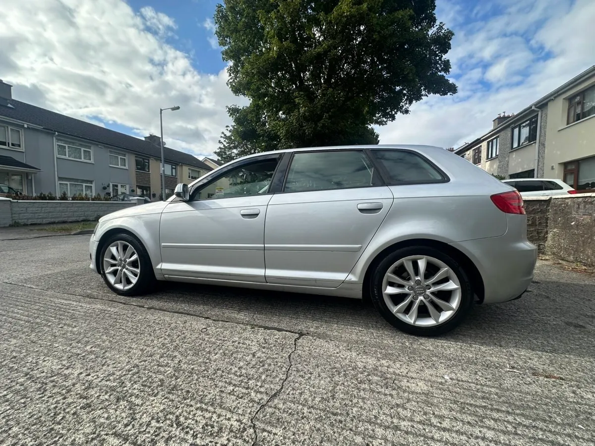 Audi A3 2011 1.6L TDI sport-back - Image 2