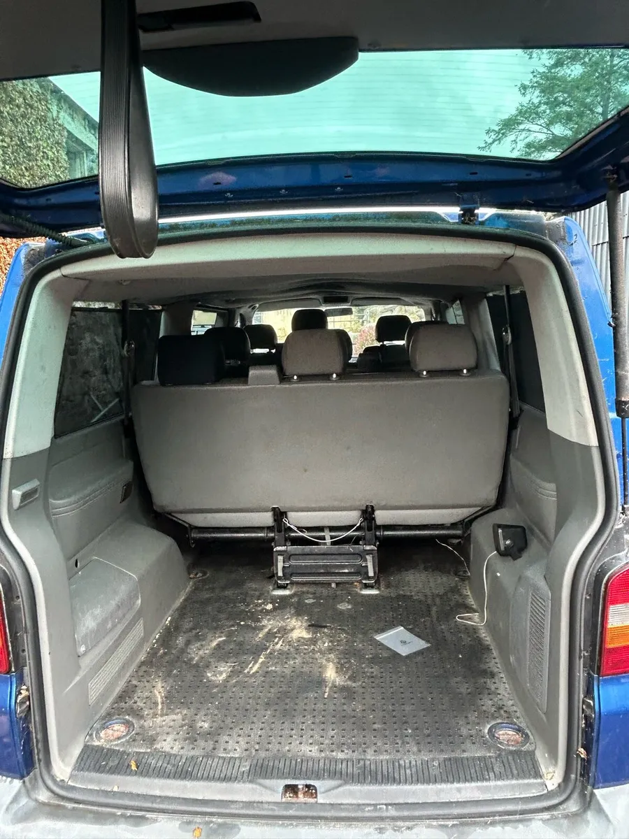 Volkswagen transporter - Image 6