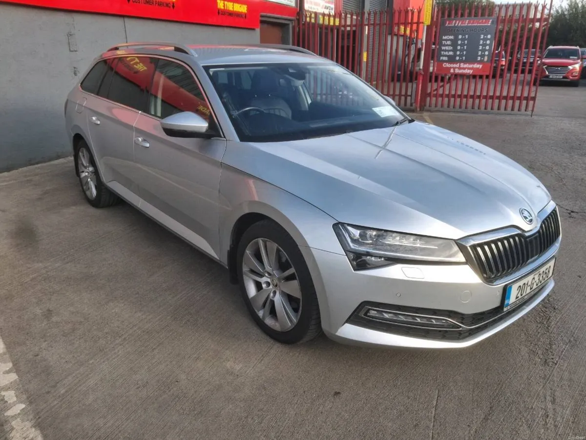 Skoda Superb Estate Automatic - Image 2