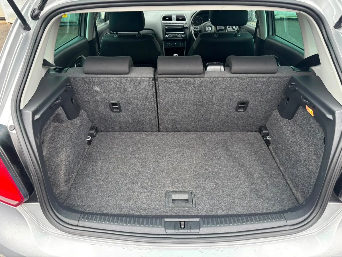 Volkswagen Polo 2011 - Image 5