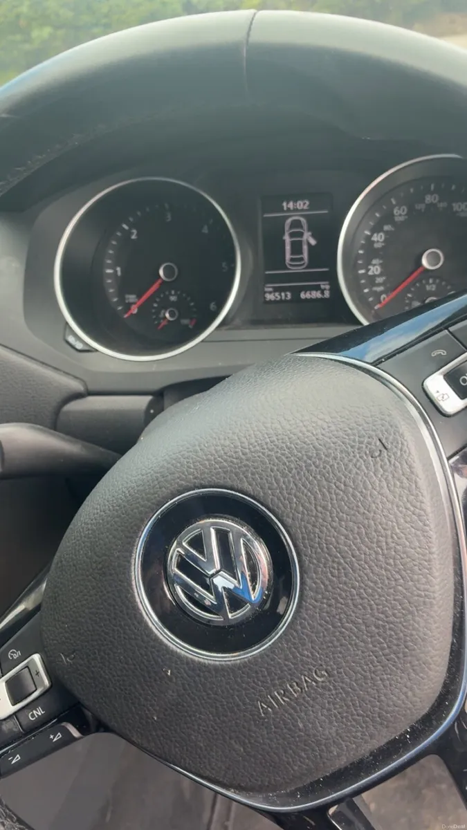 Volkswagen Jetta 161 LOW KM - Image 6