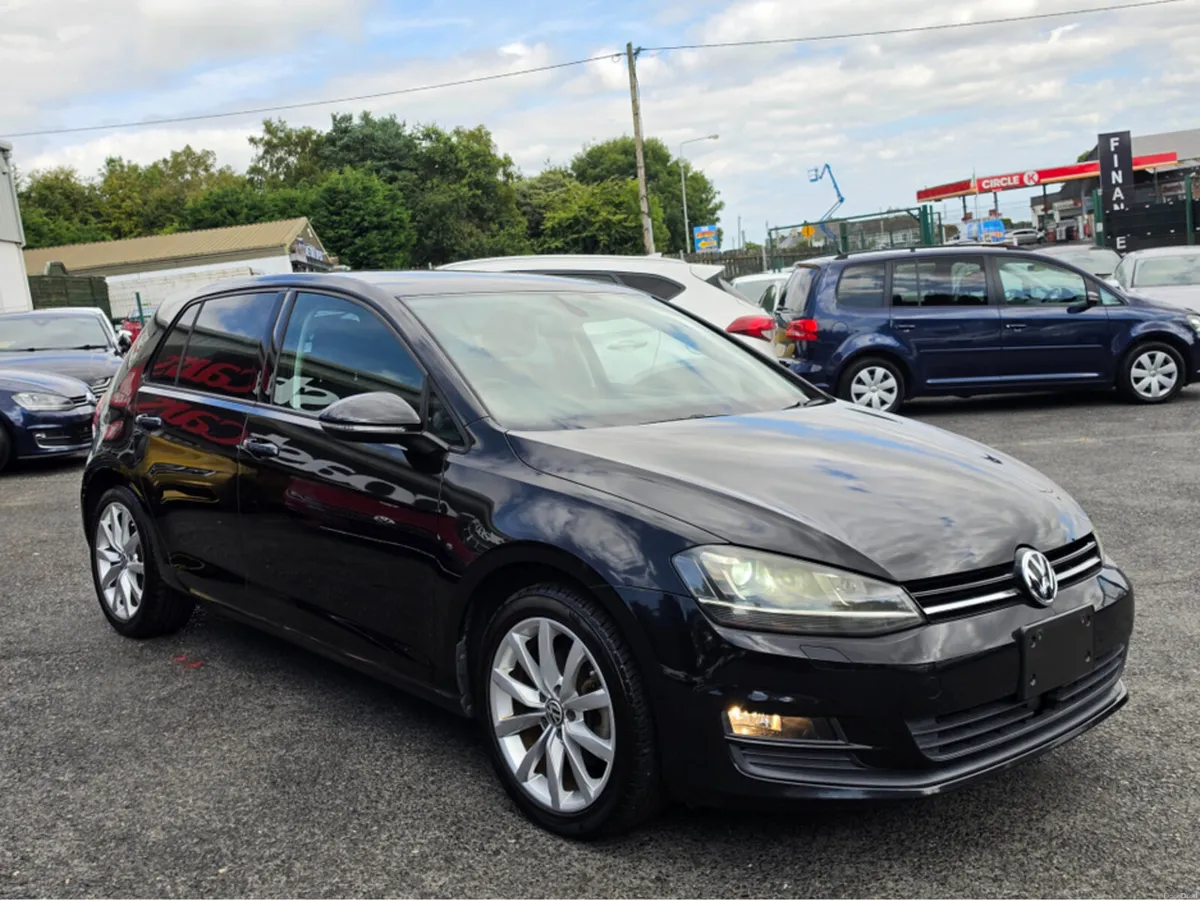 Volkswagen Golf 1.2 TSI AUTOMATIC ALLOYS REV CAMER - Image 2
