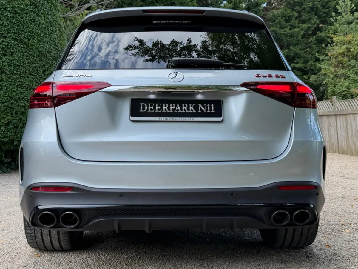 Mercedes-Benz GLE 53 AMG Premium Plus Night Editio - Image 6