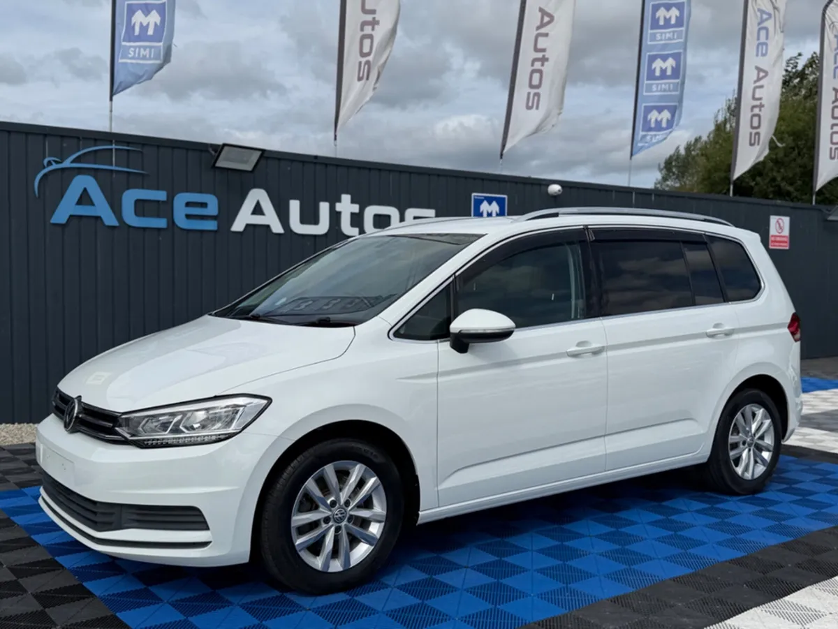 Volkswagen Touran COMFORT - 2.0L DIESEL - 7 SEATS - Image 3