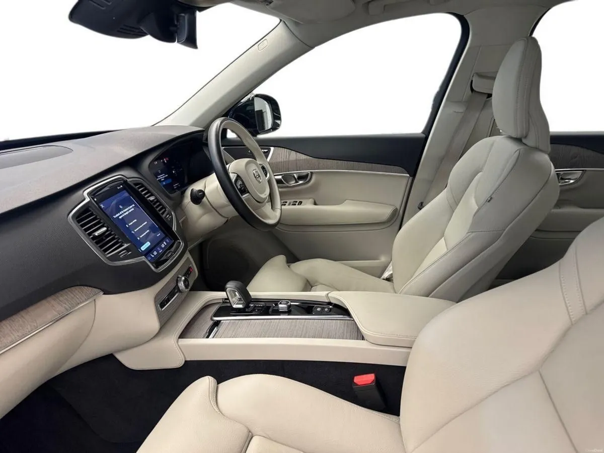 Volvo XC90 T8 AWD CORE *3YR WARRANTY* €145 PER WEE - Image 5