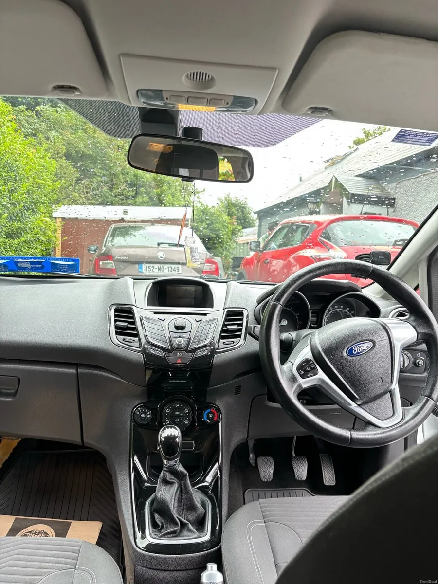 2013 Ford Fiesta - Image 6