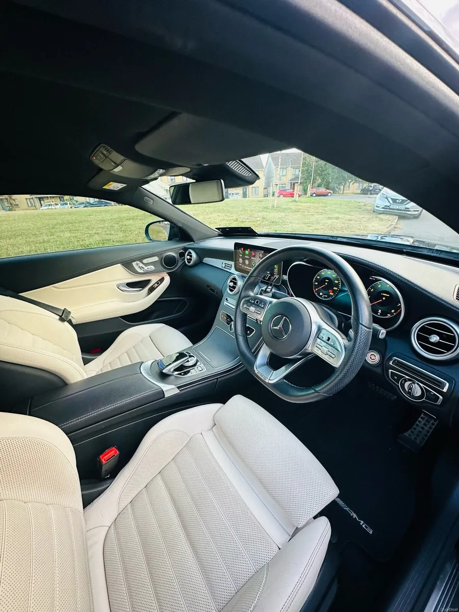 Mercedes C300 AMG - Image 6