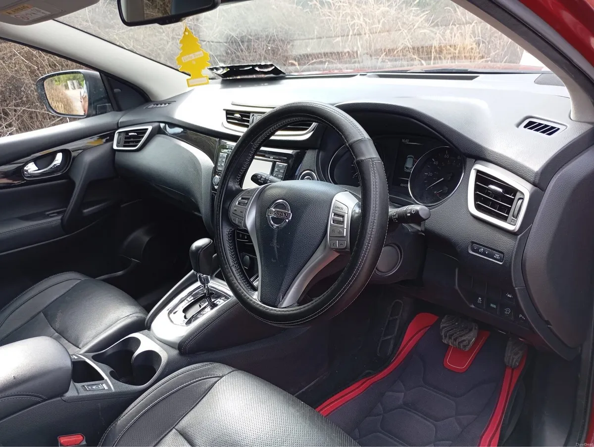 2015 Nissan Qashqai 1.2 Dig-t - Image 2