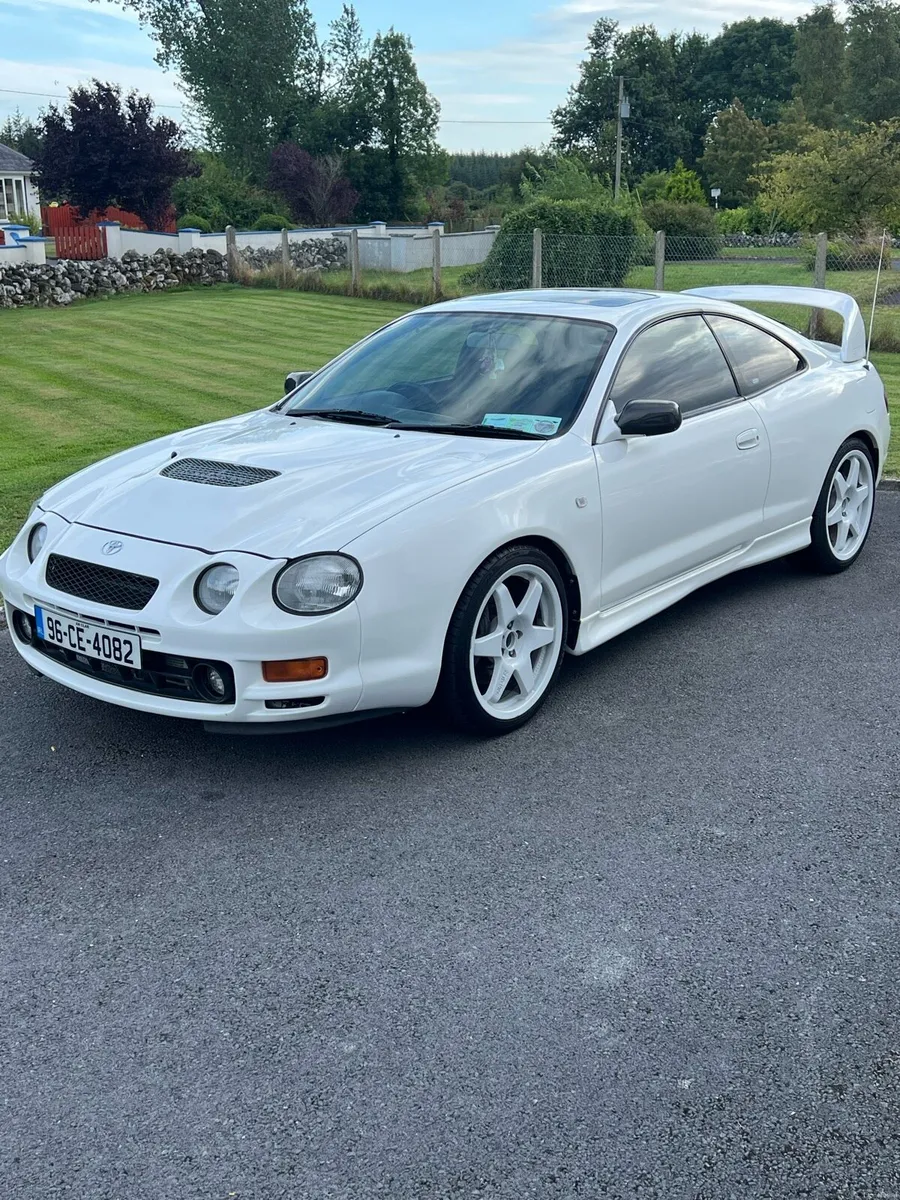 Toyota Celica St205 GT4 - Image 2