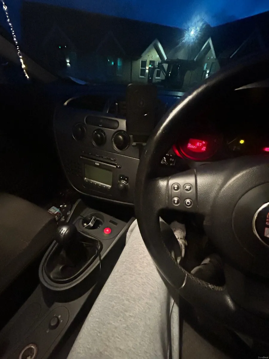 Seat Leon - Image 3