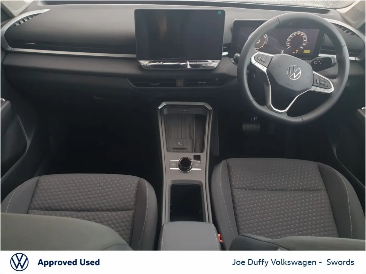 Volkswagen T-Roc LIFE 1.5TSI 116HP MHEV - Image 2