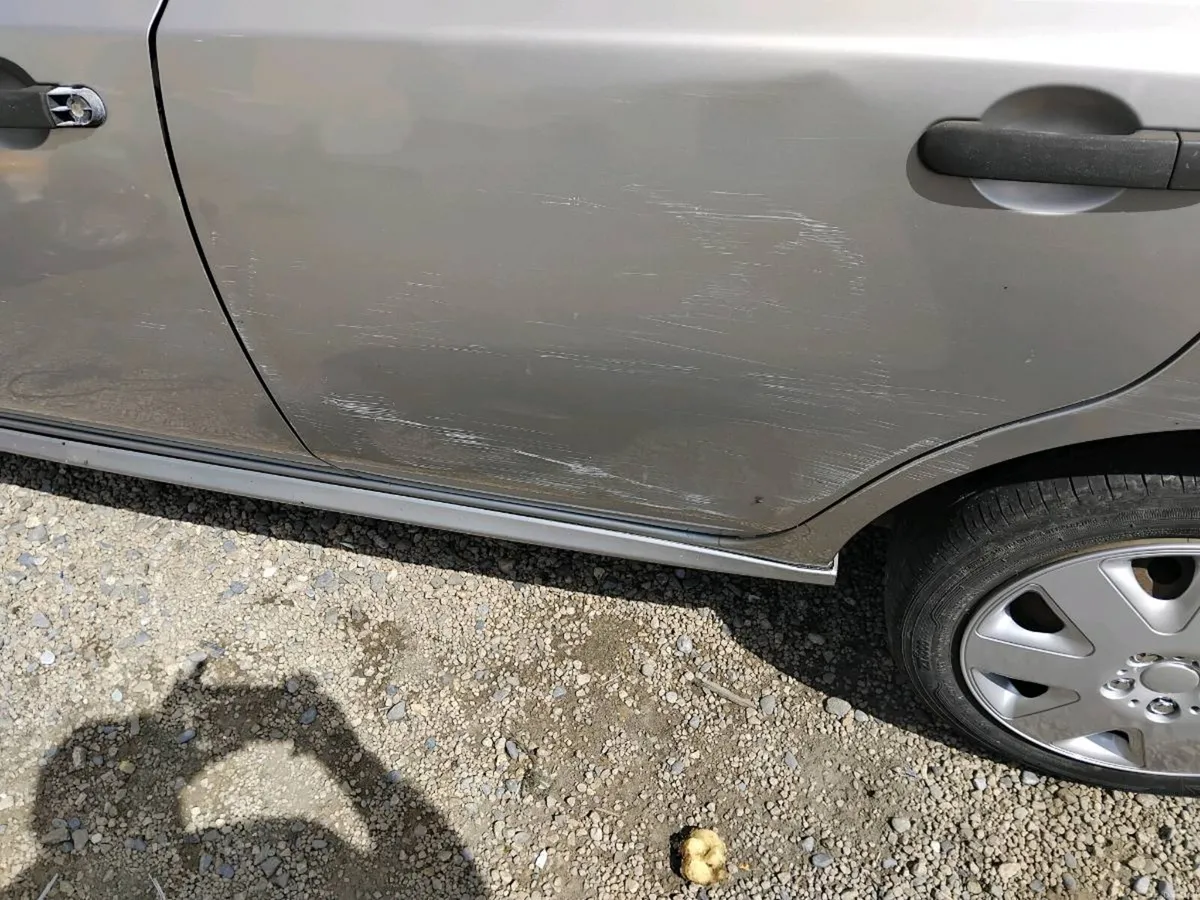 Nissan micra automatic - Image 5