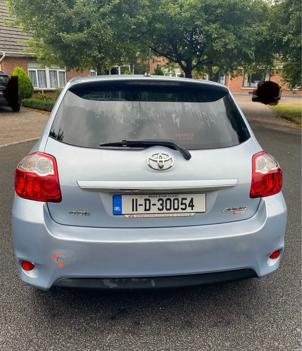 Toyota Auris 1.4 D4D Sport 5DR. Very Low Mileage - Image 5