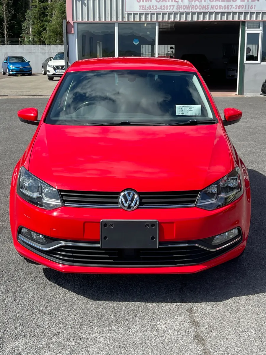 2016 Volkswagen Polo - Image 2