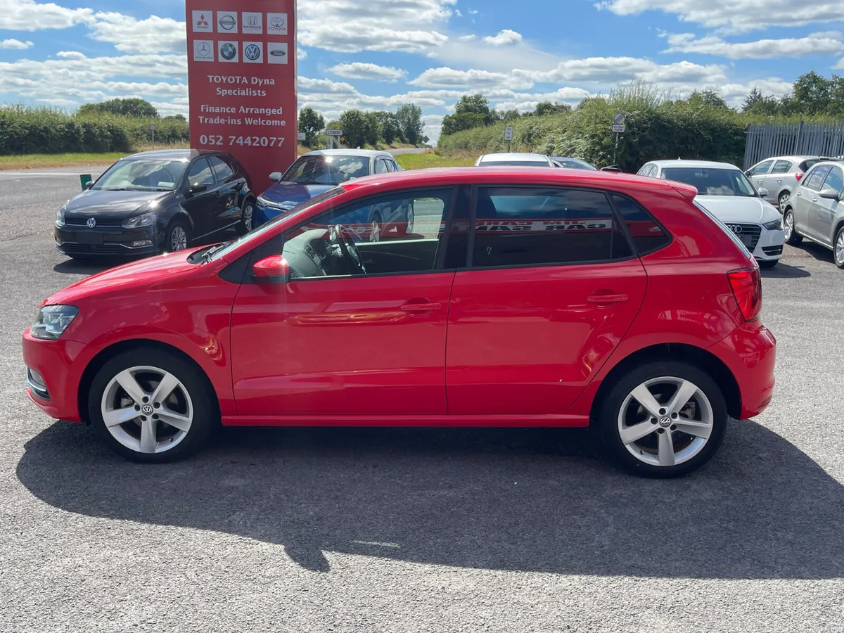 2016 Volkswagen Polo - Image 4