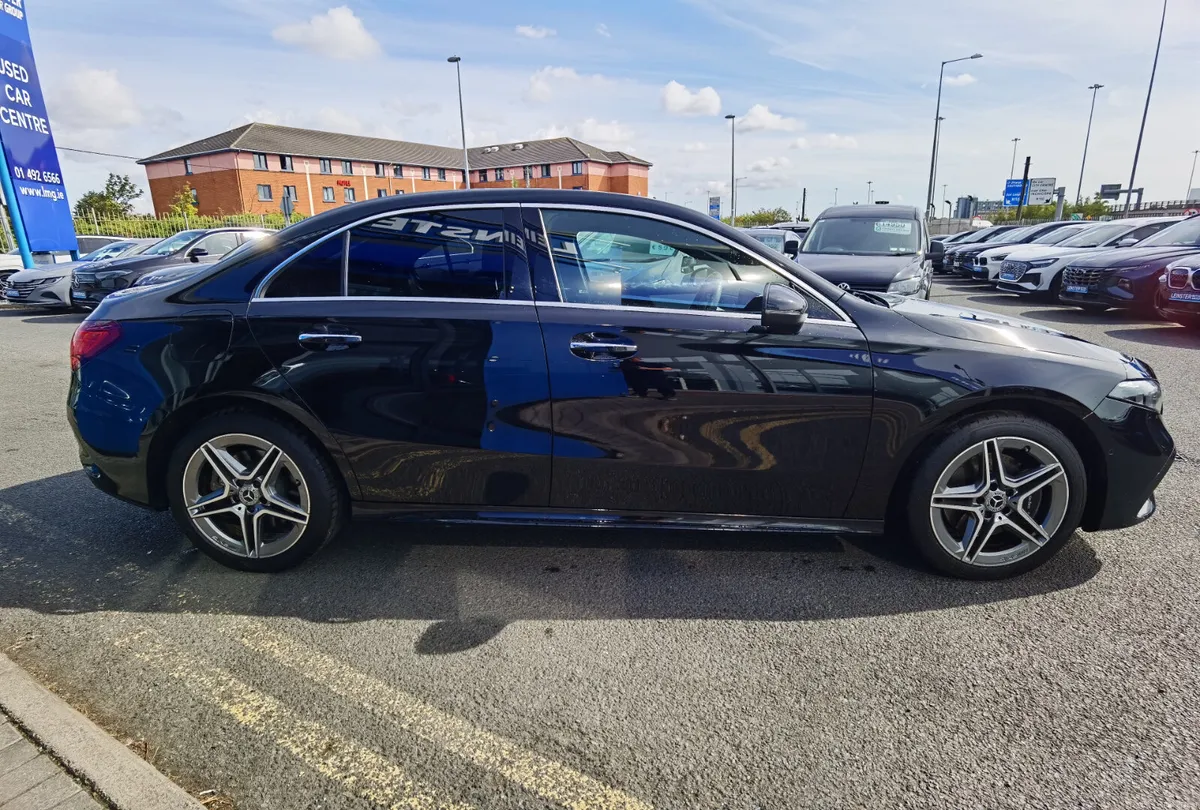 MERCEDES-BENZ A CLASS A250 E AMG LINE PREMIUM AUTO - Image 5