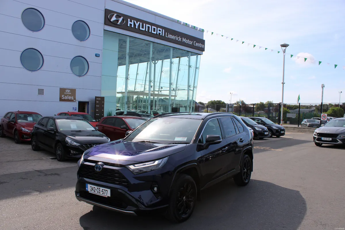 Toyota RAV4 2024 - Image 1