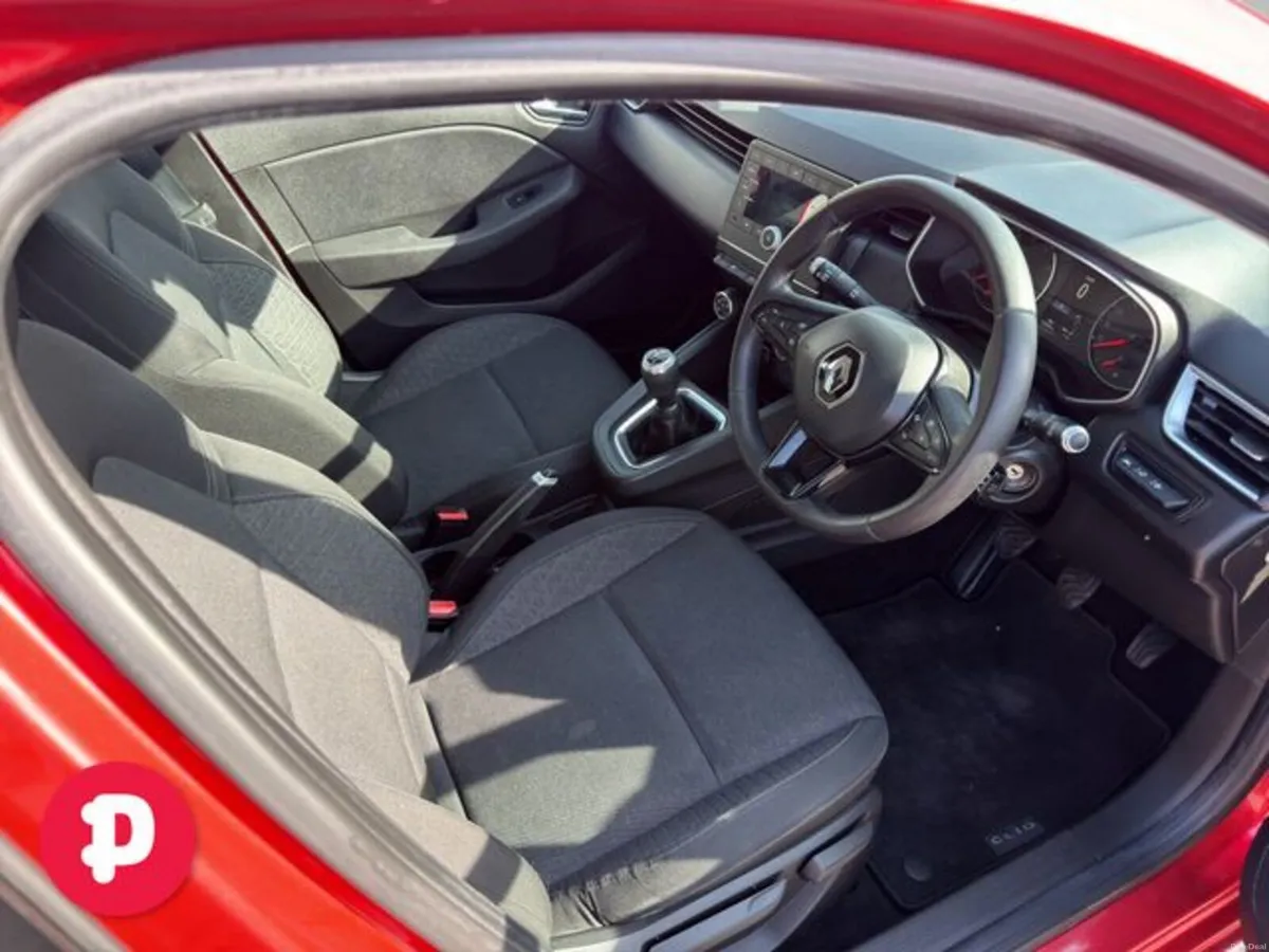 Renault Clio Expression SCE 75 MY19 5DR - Straight - Image 6