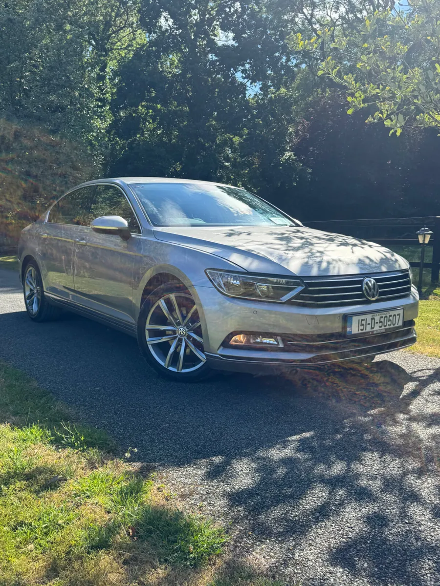 Volkswagen Passat GT 2.0TDI Bluemotion - Image 1